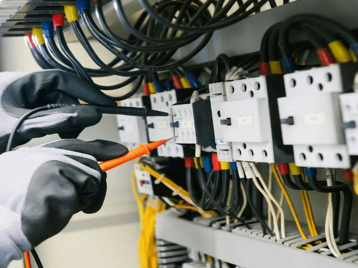 Recruter en mécanique et électrotechnique avec BlueDocker